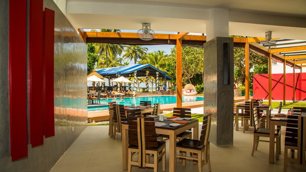 Camelot Beach Hotel Negombo Eksteriør billede